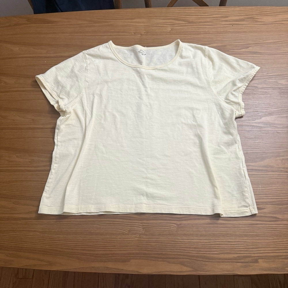 J. Crew '90s Cropped Organic Slub Cotton T-Shirt‎ - Yellow - 2X - Picture 4 of 7